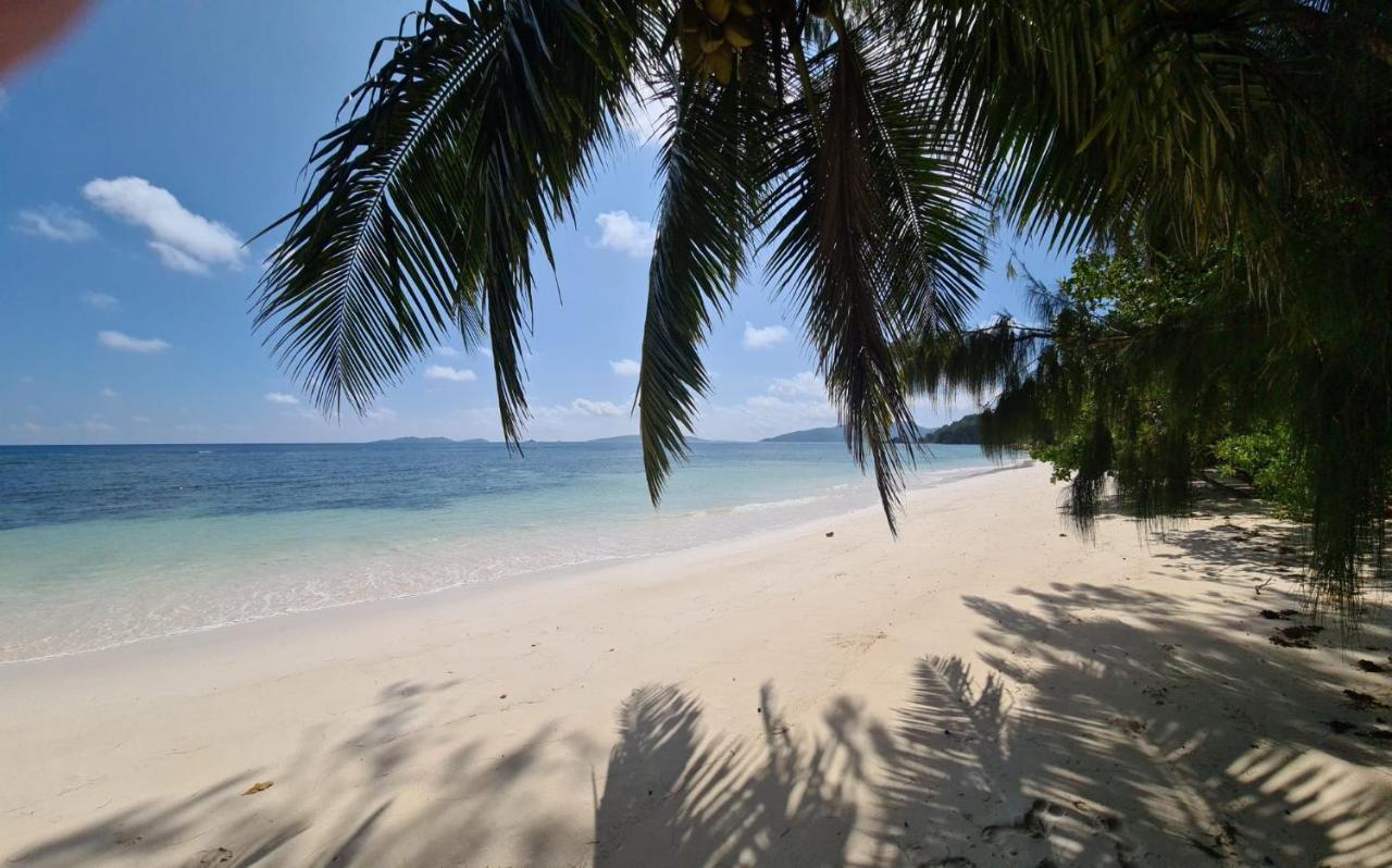 Tranquility Villas Baie Sainte Anne Exteriör bild